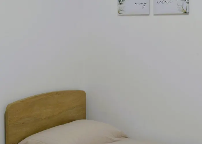 Apartament Aurora Tor Vergata-metro C *