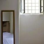 Apartment Aurora Tor Vergata-metro C Torrenova, Free Parking And Wifi