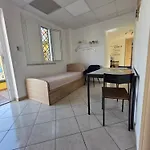 Aurora Tor Vergata-metro C Torrenova, Free Parking And Wifi Apartment Rome