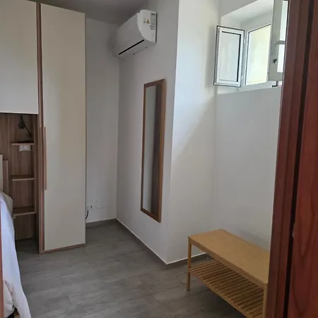 Appartement Aurora Tor Vergata-metro C Torrenova, Free Parking And Wifi
